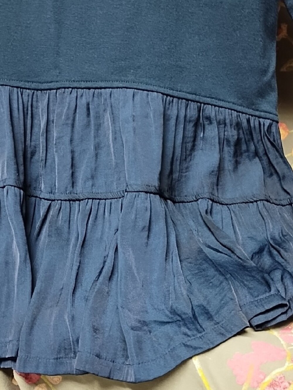 Simply Vera Vera Wang Navy Blue Ruffle-Hem Lightweight Sweatshirt - Picture 3 of 6